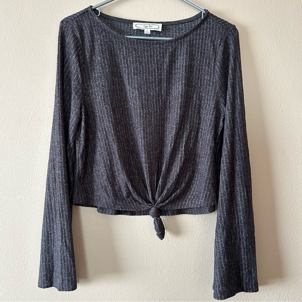 Hippie Rose Juniors' Knot-Front Ribbed Top